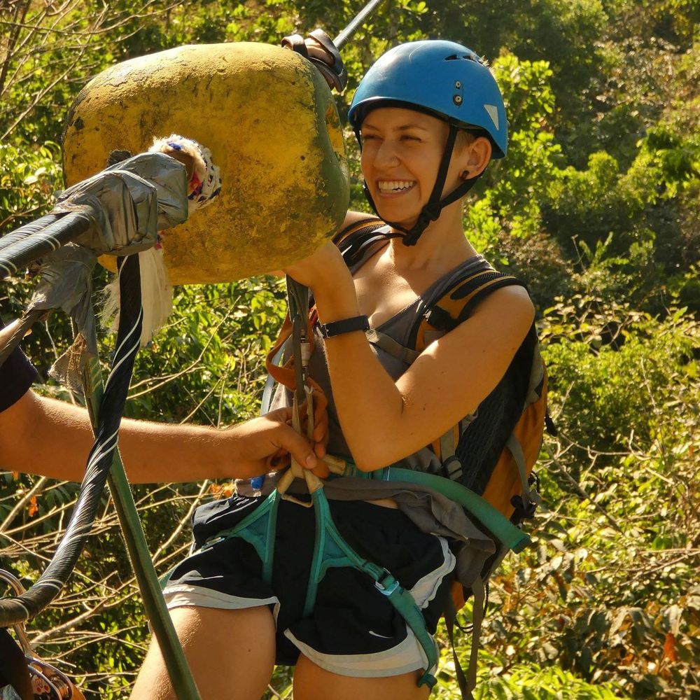 Meet your Posher, Carmen